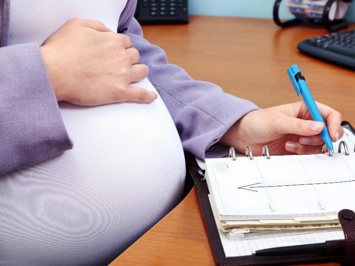 Максимальный размер пособия по беременности и родам в 2018 г. вырастет на 16 тыс. руб.